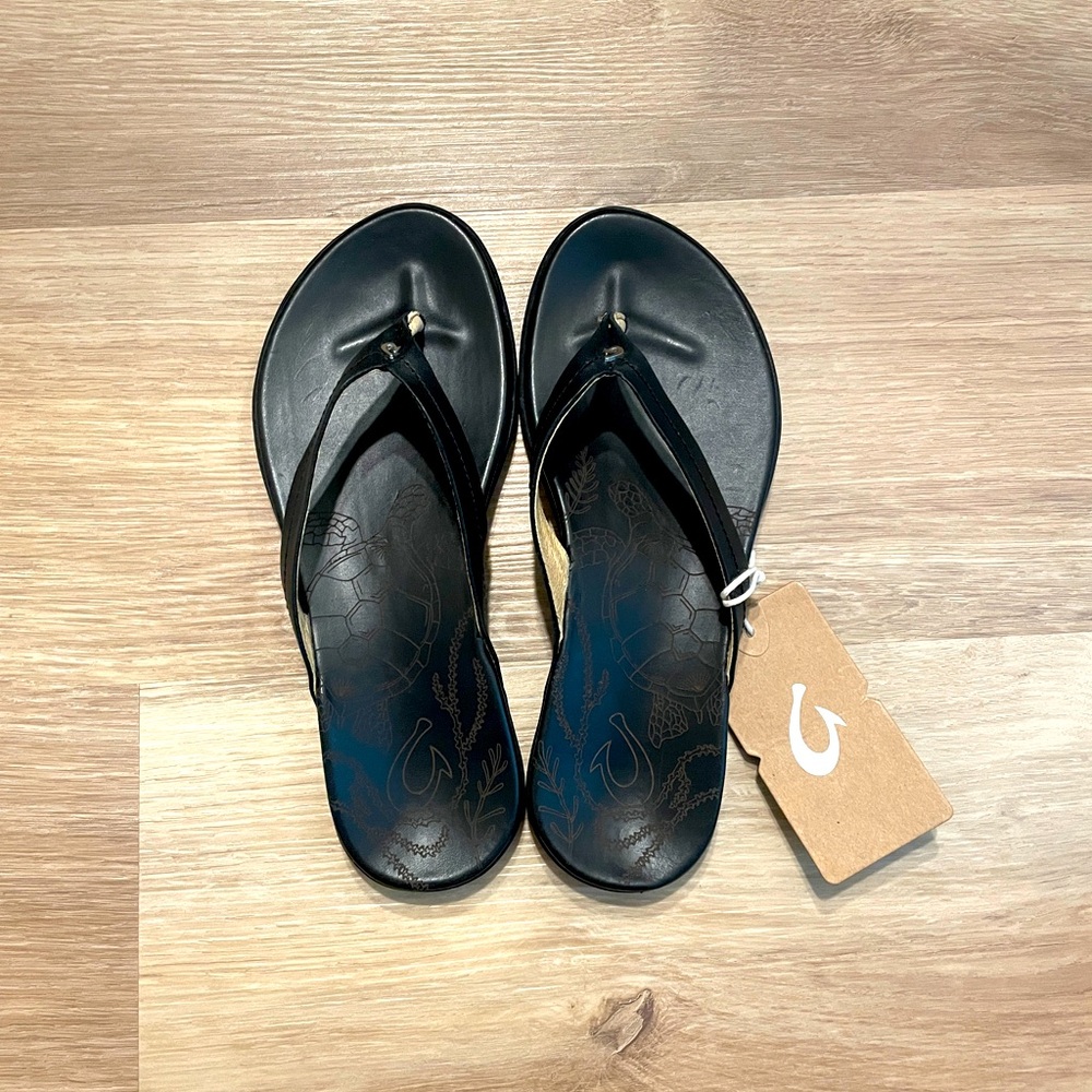 BNWT Olukai Honu Sandal Black Size 7